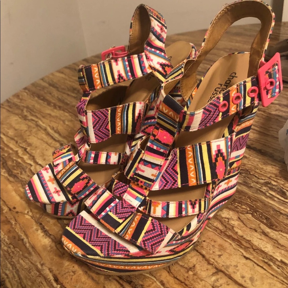 Wedge heels